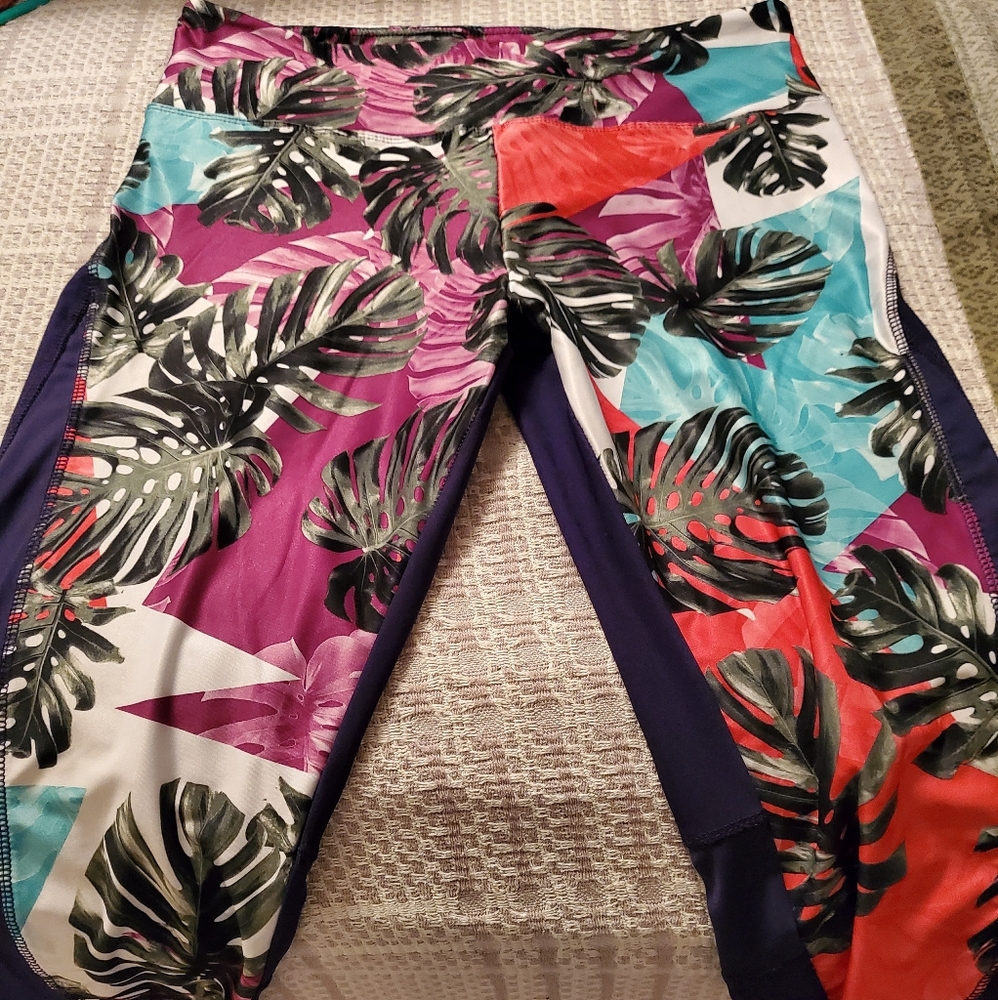 NWOT Marika XL leggings